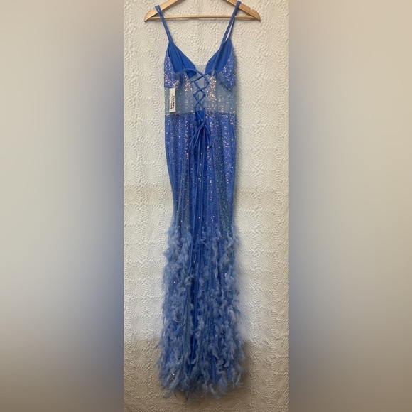 Dear Moon Juniors Periwinkle Illusion Corset Feather Skirt Gown Size 13 Sequins - Picture 15 of 16